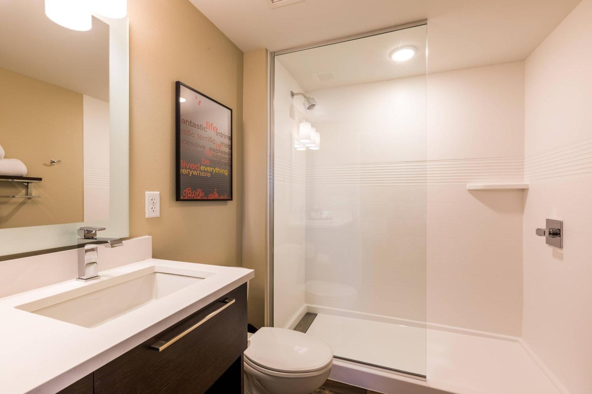 Towneplace Suites By Marriott Portland Beaverton Bagian luar foto