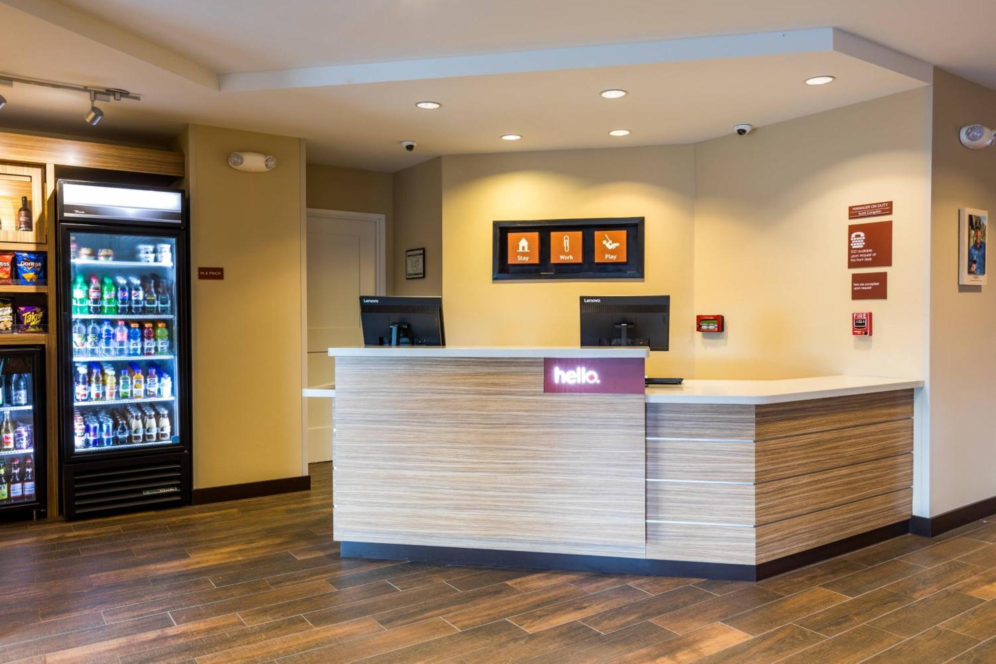Towneplace Suites By Marriott Portland Beaverton Bagian luar foto