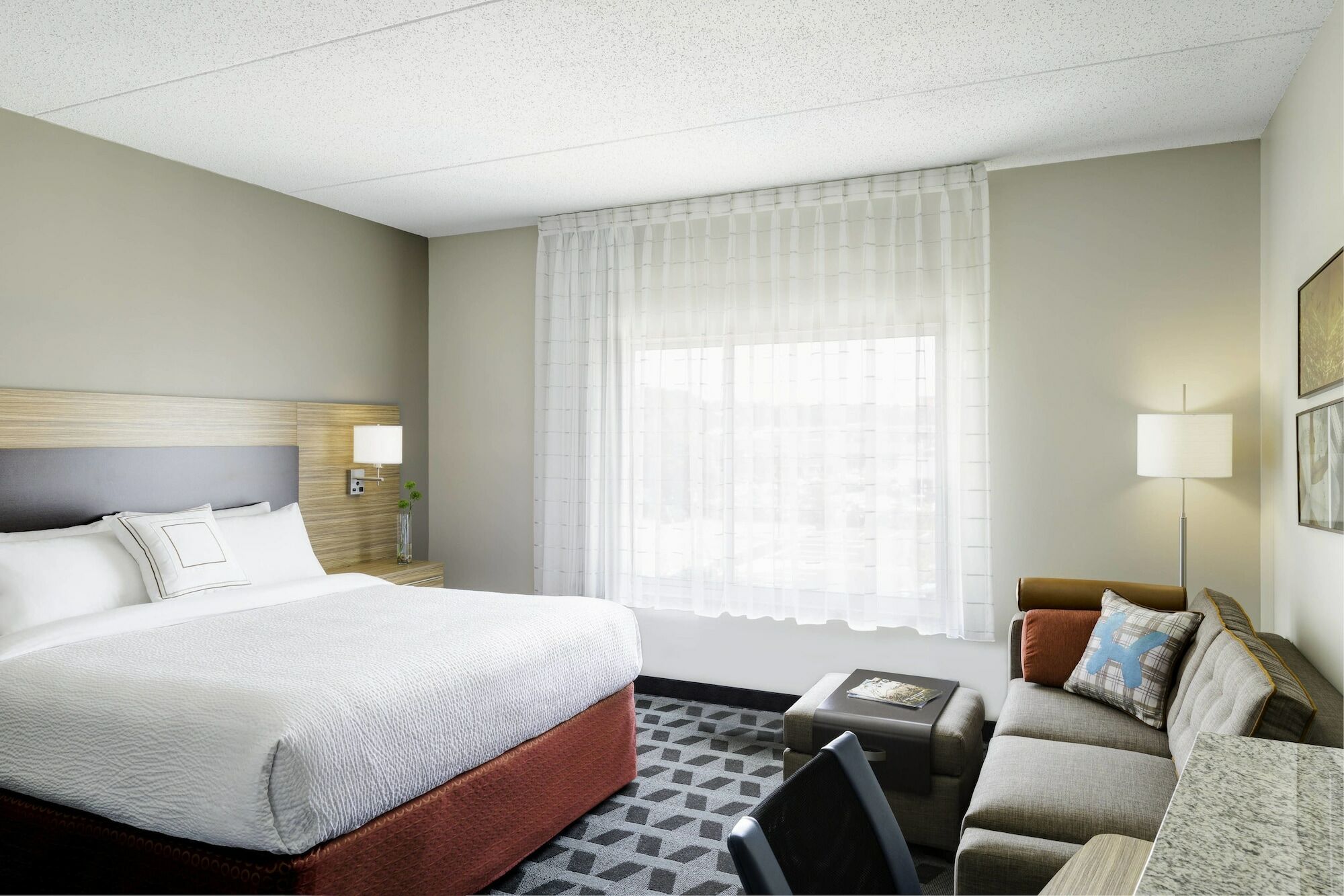Towneplace Suites By Marriott Portland Beaverton Bagian luar foto